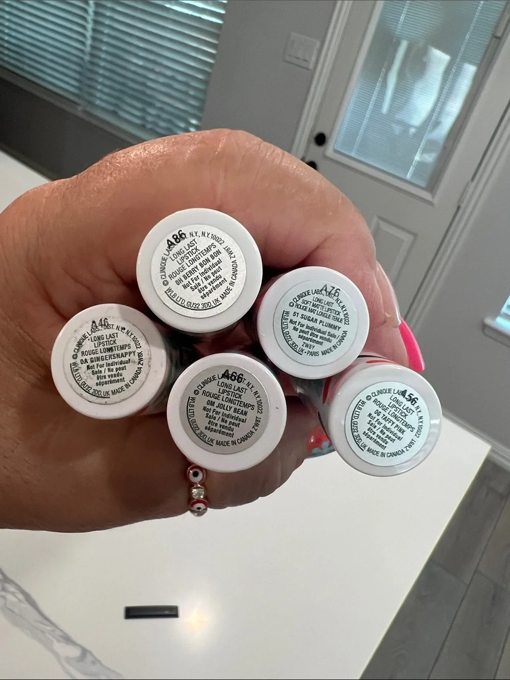 Clinique like new